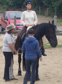 Nicole Johnen reitunterricht Klassische Dressur Centered Riding centered_riding2